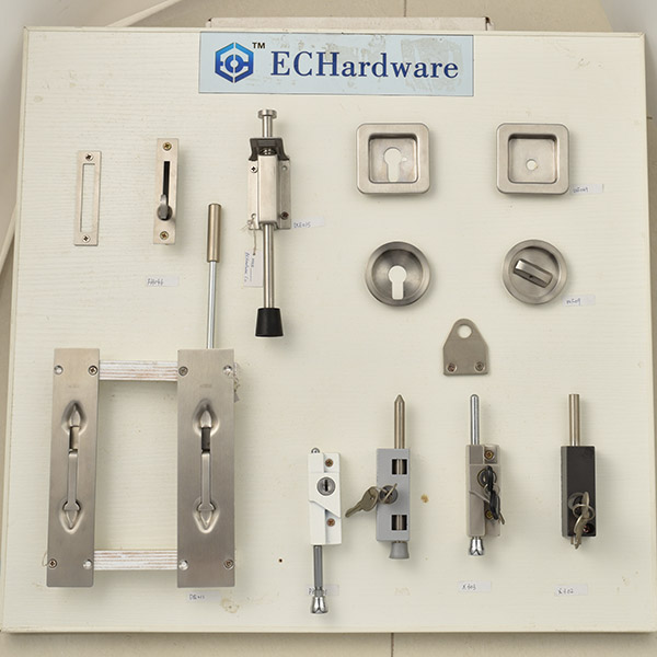 Pestillo de seguridad para puerta con perno deslizante de acero