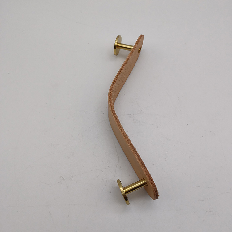 Tirador de cuero marrón Tirador de latón dorado para armario de armario